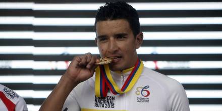 El colombiano Robinson Chalapud se sitúa líder de la Vuelta a Ecuador