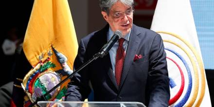 Ecuador recibirá esta semana 700.000 dosis de Sinovac