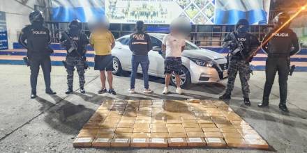 2 colombianos fueron detenidos en Guayaquil con cerca de 120 kilos de cocaína