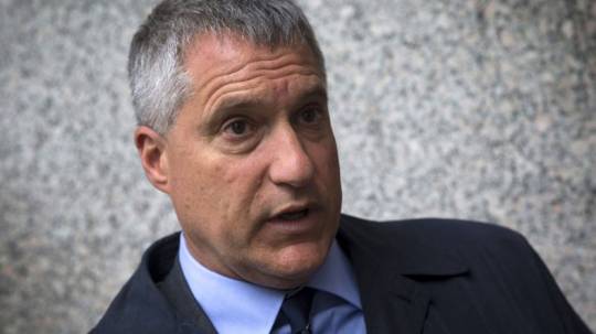 Steven Donziger outside the Court of Appeals in New York, April 2015 (Reuters: Mike Segar)