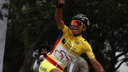 Santiago Montenegro, de Sucumbíos, gana la Vuelta a Ecuador