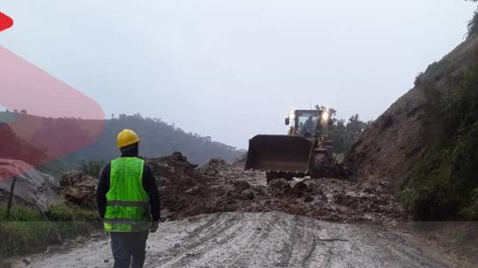 80 deslizamientos en la vía Lumbaquí-La Bonita en Sucumbíos / Foto: Ministerio de Obras