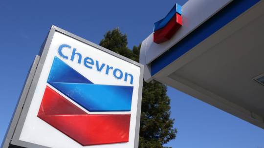 Juez ecuatoriano no escribió sentencia contra Chevron