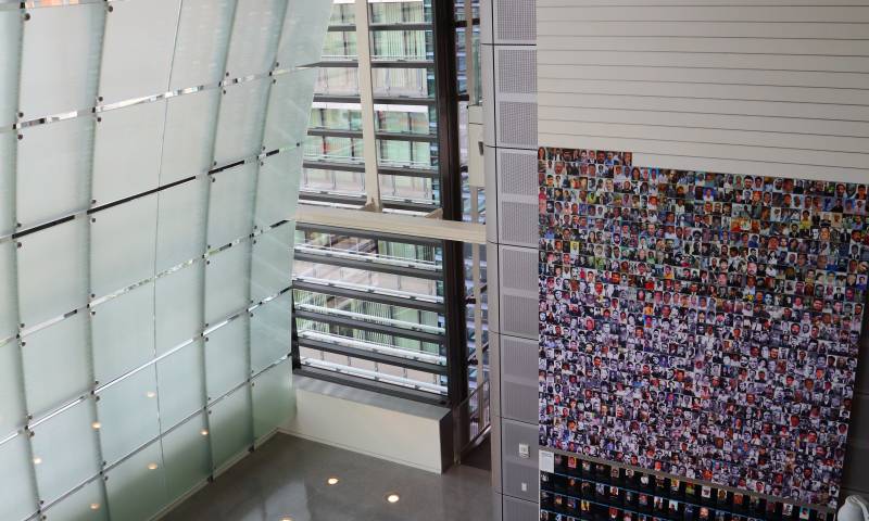 The Journalists Memorial at the Newseum holds the names of press professionals who were killed while working. Photo: Knight Center