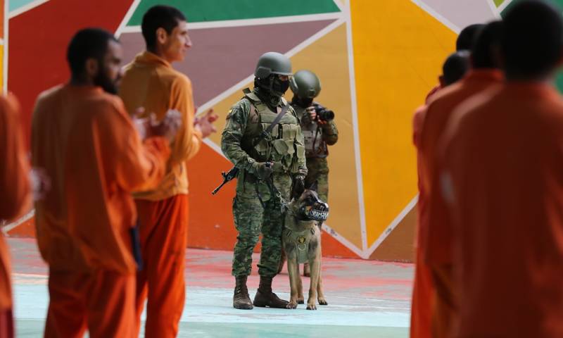El complejo penitenciario de Guayaquil tiene con más de 10.000 presos / Foto: EFE
