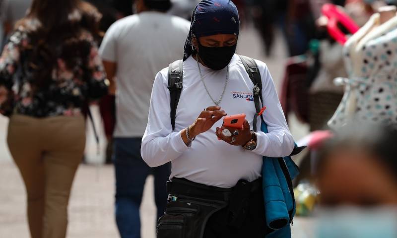 El "roaming" desaparecerá desde el 1 de enero dentro de la Comunidad Andina / Foto: EFE 