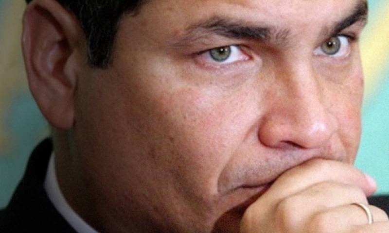 El pasado 1 de diciembre, el expresidente Rafael Correa visitó en la Corte Nacional al vicepresidente sin funciones, Jorge Glas, durante el juicio que se le sigió por asociación ilícita. Foto: Plan V