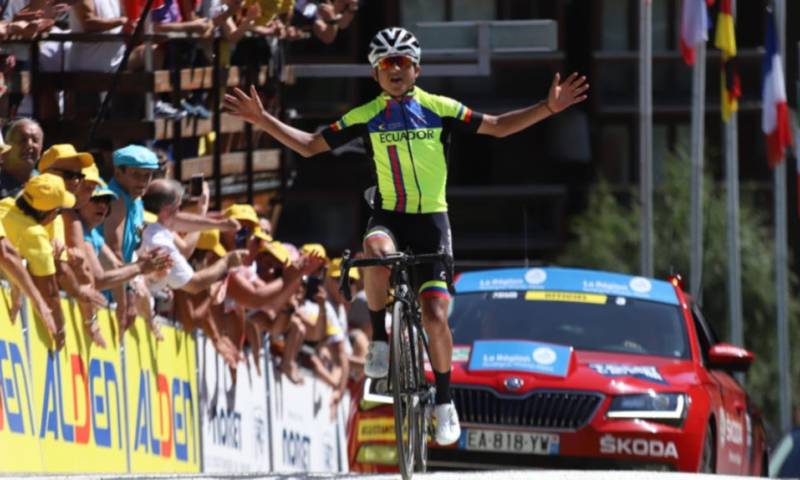 El 25 de agosto, Alexander Cepeda se llevó la última etapa del Tour de l'Avenir. - Foto: Tour de l'Avenir