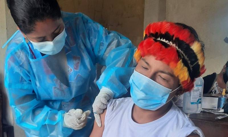 El personal sanitario realizó chequeos dentales, control de presión arterial a personas adultas, valoración médica a mujeres embarazadas / Foto: Cortesía Ministerio de Salud.