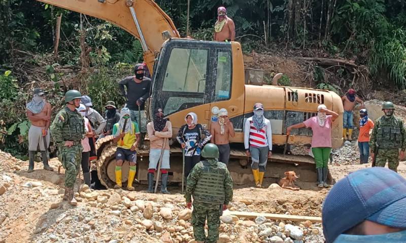 7 campamentos de minería ilegal fueron destruidos en Chucapi / Foto: Cortesía de la Agencia de Regulación y Control de Energía