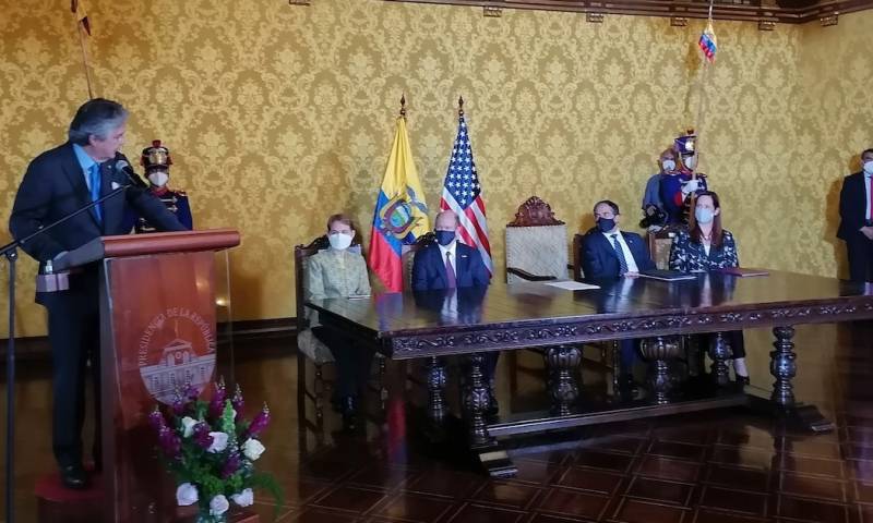 EE.UU. eleva en 5,8 millones su ayuda a Ecuador para combatir el narcotráfico / Foto: EFE