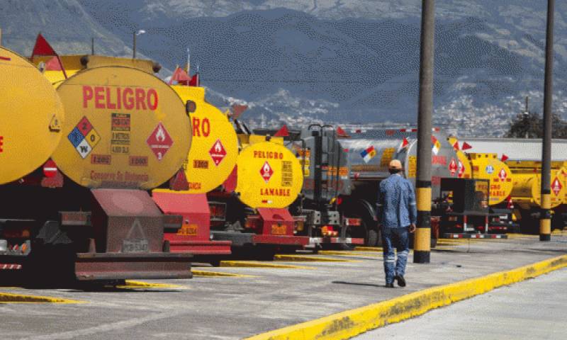 Los combustibles se despachan desde la terminal El Beaterio, en el sur de Quito (foto). Foto: El Comercio