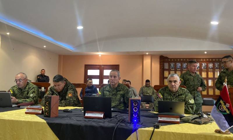 Estas operaciones coordinadas han permitido controlar los espacios terrestres, aéreos, marítimos y fluviales en la frontera / Foto: cortesía Fuerzas Armadas 