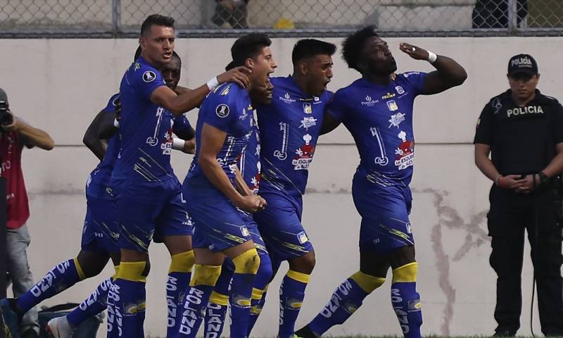 Copa Sudamericana: Delfín y 9 de Octubre empataron en Manta / Foto: EFE