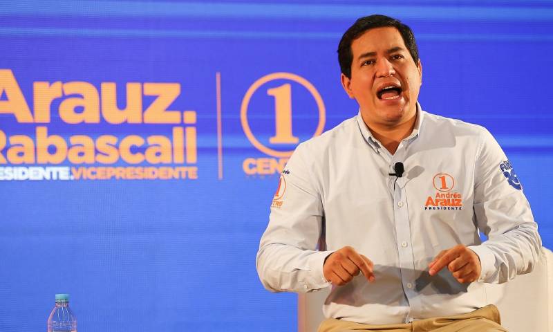 El Consejo Electoral de Ecuador aprueba la candidatura correísta de Arauz  / Foto: EFE
