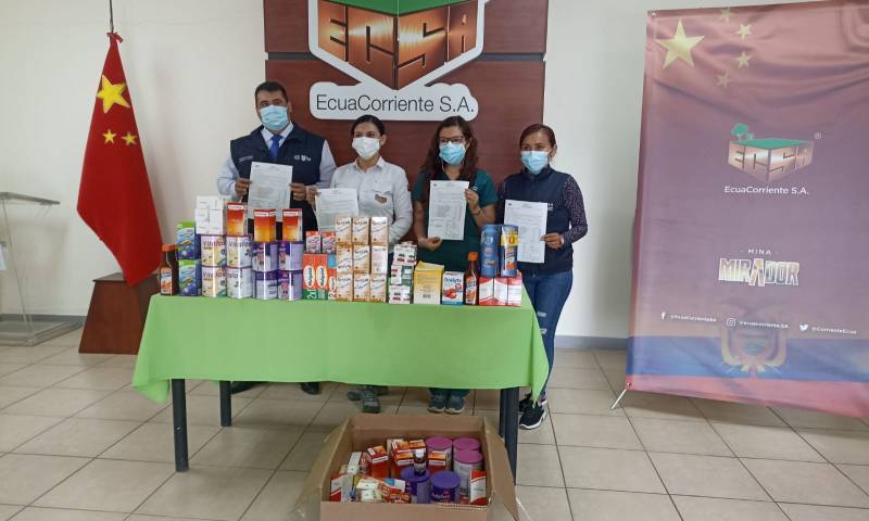 El MIES recibió donación de EcuaCorriente para población de El Pangui - Foto cortesía MIES