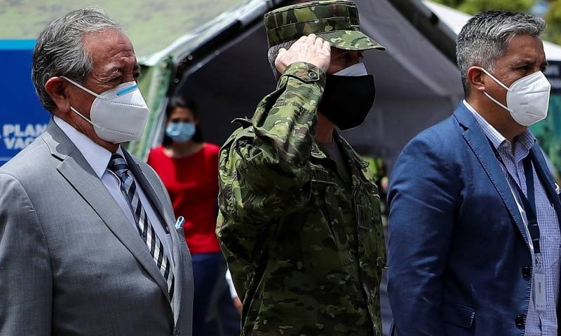 Ecuador quiere superar el caos y ampliar vacunación a 50.000 personas diarias / Foto: EFE