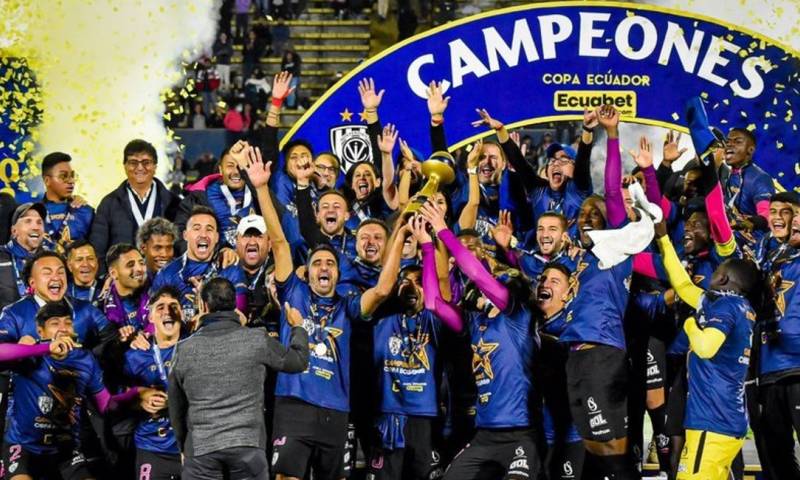 Independiente del Valle conquistó la Copa Ecuador al derrotar en la final 3-1 al 9 de Octubre en el estadio Olímpico Atahualpa / Foto: cortesía 9 de Octubre