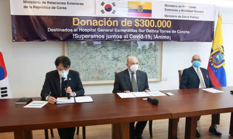Corea del Sur dona 300.000 dólares a hospital en zona fronteriza de Ecuador / Cortesía de la Cancillería ecuatoriana