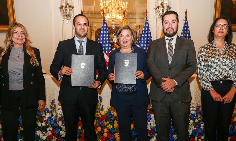 El Canciller agradeció el rechazo de Estados Unidos a los atentados ocurridos a inicios de noviembre y atribuidos al crimen organizado, que se cobraron la vida de cinco policías / Foto: EFE