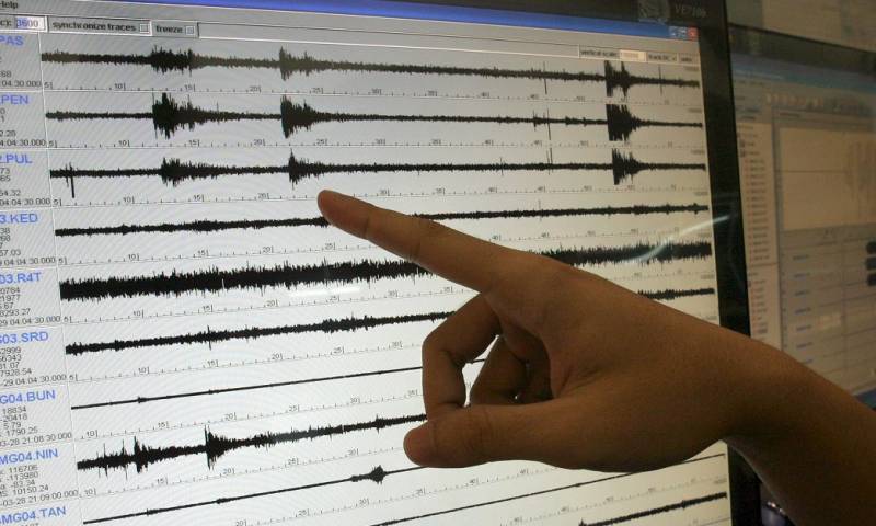 El temblor se registró a las 10.44 hora local y su epicentro se localizó en el océano Pacífico, a 14 kilómetros al noroeste de la localidad de costera de Muisne / Foto: EFE