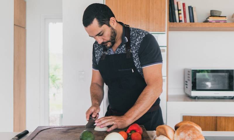 Rodrigo Pacheco, el chef que engalana a la naturaleza / Foto: EFE
