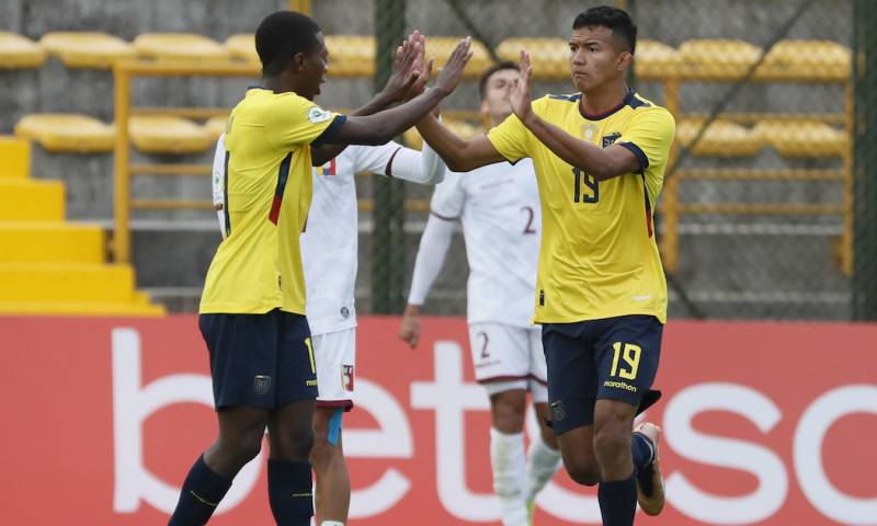 Un gol al minuto 91 le permitió a Ecuador igualar 1-1 con Venezuela y mantenerse vivo en el Sudamericano Sub'20  / Foto: EFE