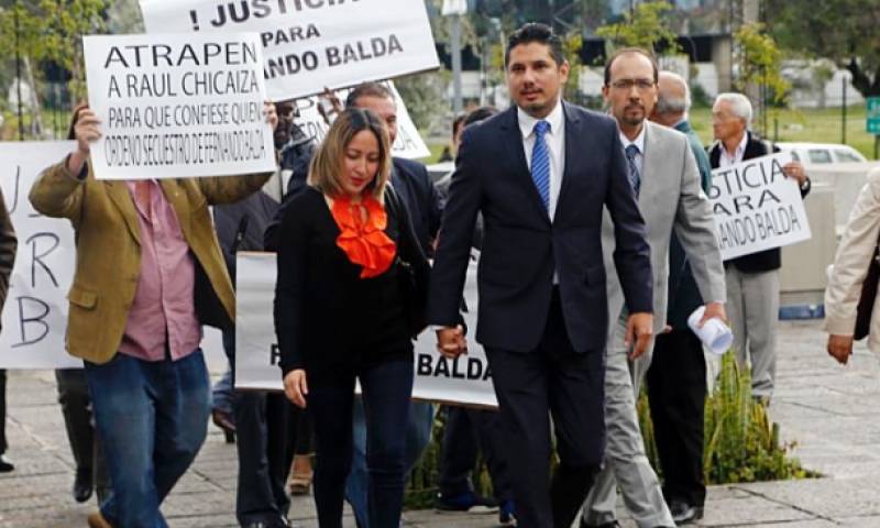 El opositor a Correa, Fernando Balda, ha demandado a los policías ecuatorianos que coordinaron su secuestro en Bogotá, donde se había refugiado de la persecusión judicial del correato. Foto: Plan V