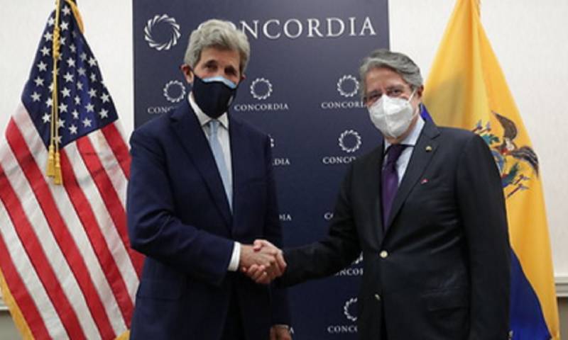 Guillermo Lasso se reunió con John Kerry en Nueva York / Foto:  cortesía Presidencia