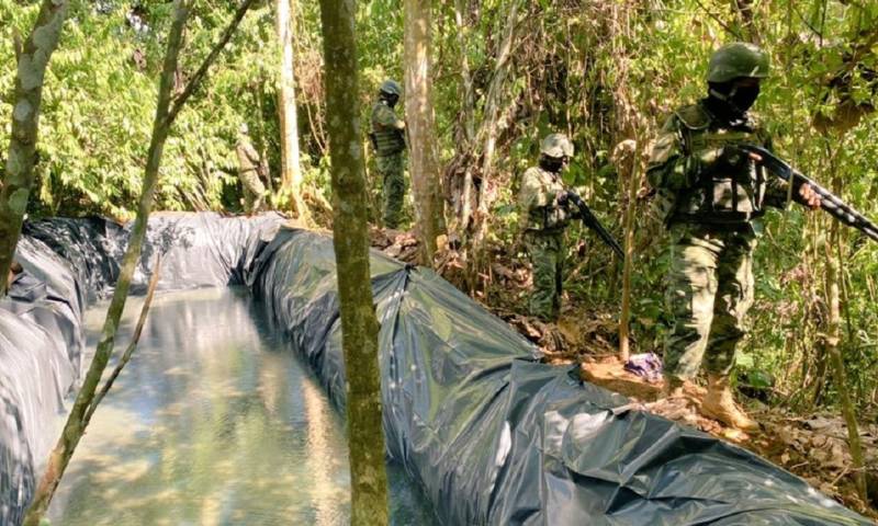 Una nueva piscina clandestina fue hallada en Sucumbíos / Foto: cortesía Fuerzas Armadas
