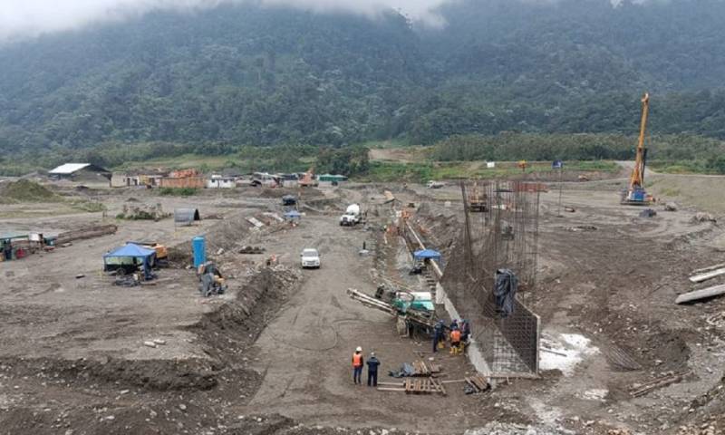 La erosión se encuentra a 7,56 kilómetros aguas abajo de la captación de la hidroeléctrica/ Foto: Cortesía CELEC