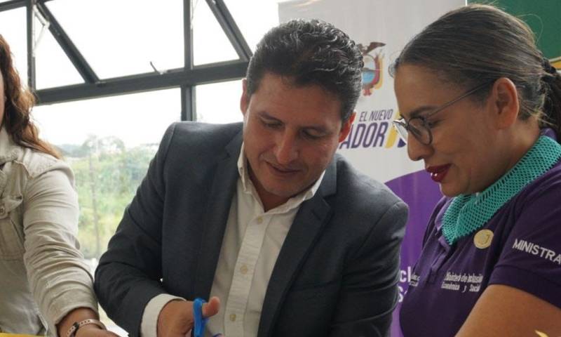 La ministra de Inclusión Económica y Social, Zaida Rovira, estuvo en Morona Santiago / Foto: cortesía MIES
