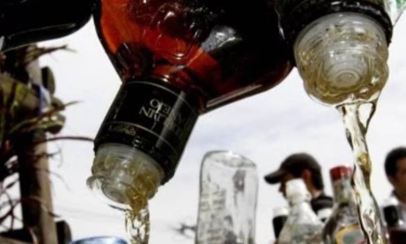El creciente número de víctimas fatales por el consumo de alcohol metílico ha generado que la alerta se extienda a escala nacional / Foto: cortesía ministerio de Salud