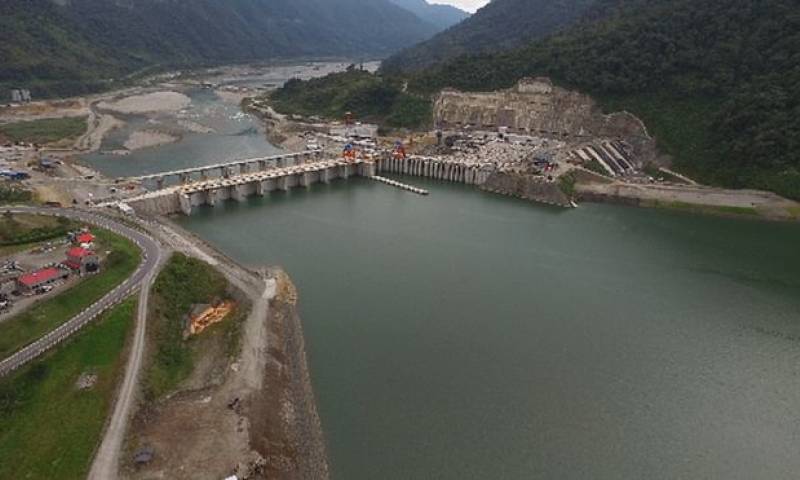 La central hidroeléctrica se encuentra entre dos provincias en el norte de Ecuador. Foto: BBC