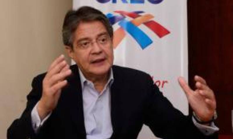 El precandidato presidencial por el Movimiento CREO, Guillermo Lasso.