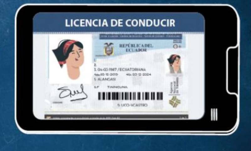 Cómo sacar la licencia de conducir, física y digital, en Ecuador